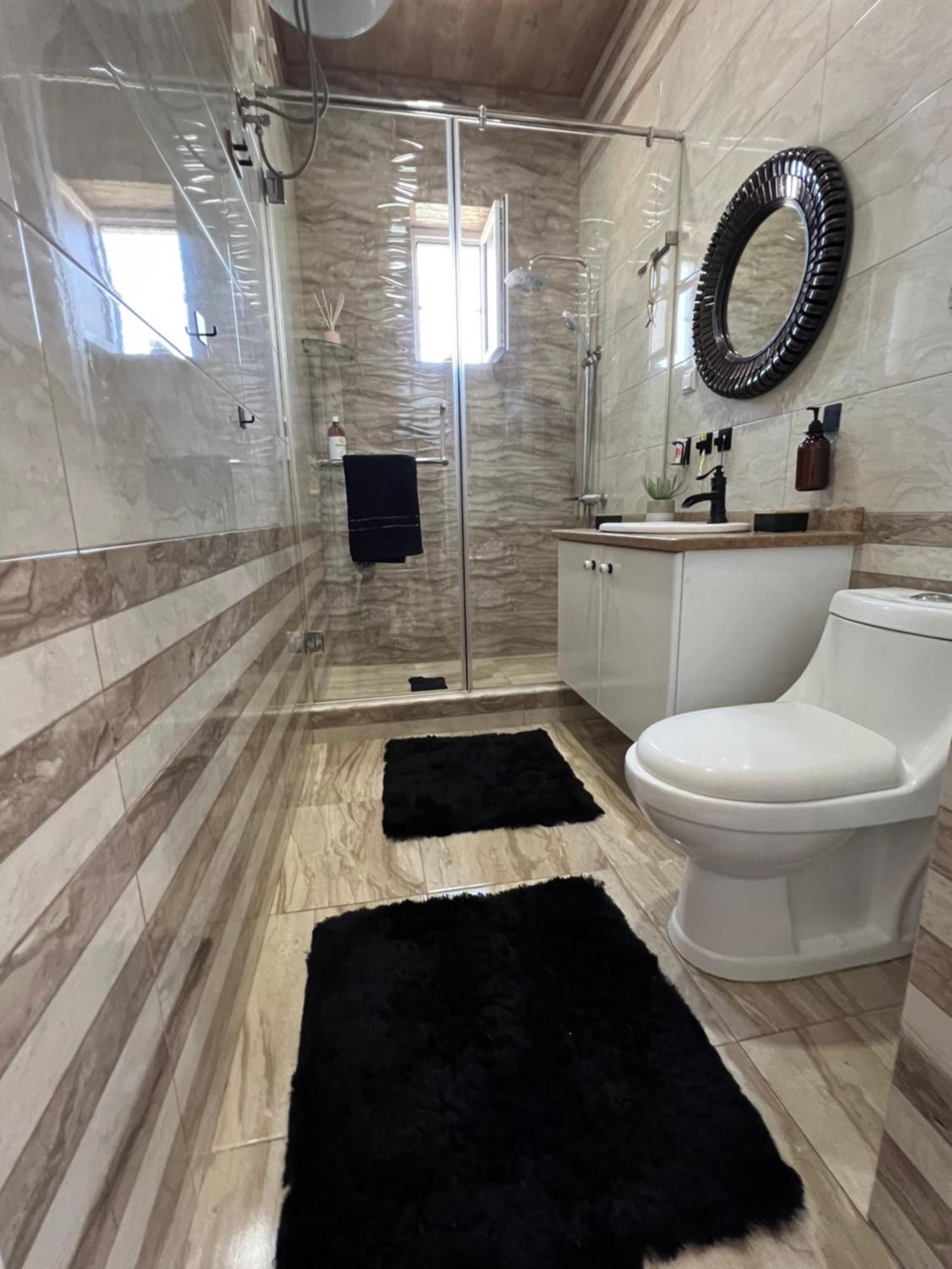 Yerevan Modern Holiday Apartment Esterno foto
